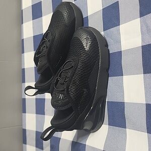 Nike Black Air Max 207 Sneakers